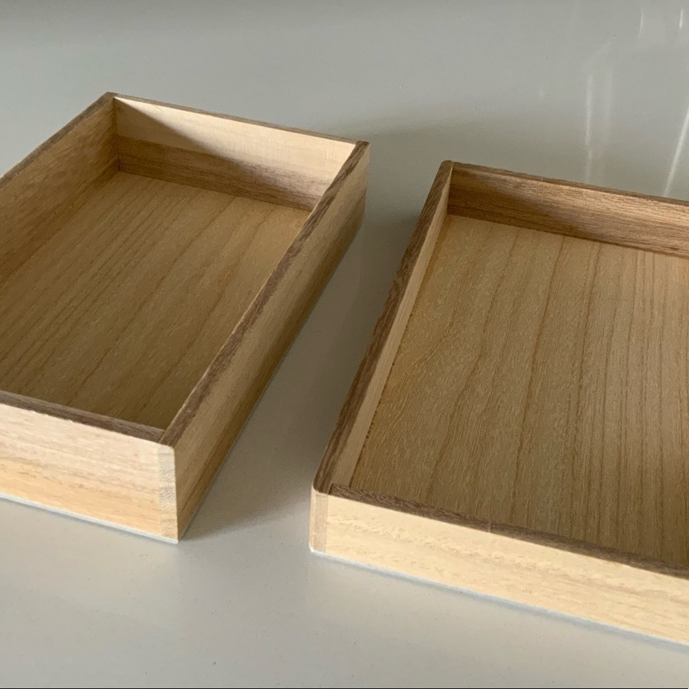 AVON - Little Keepsake Box - Picture 9 of 13